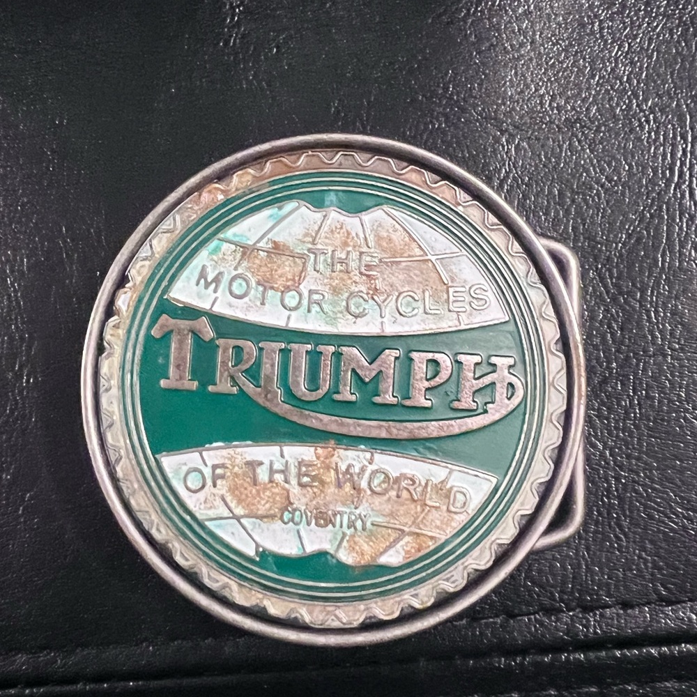 **TRIUMPH MOTORCYCLE 🏍️ BELT BUCKLE**